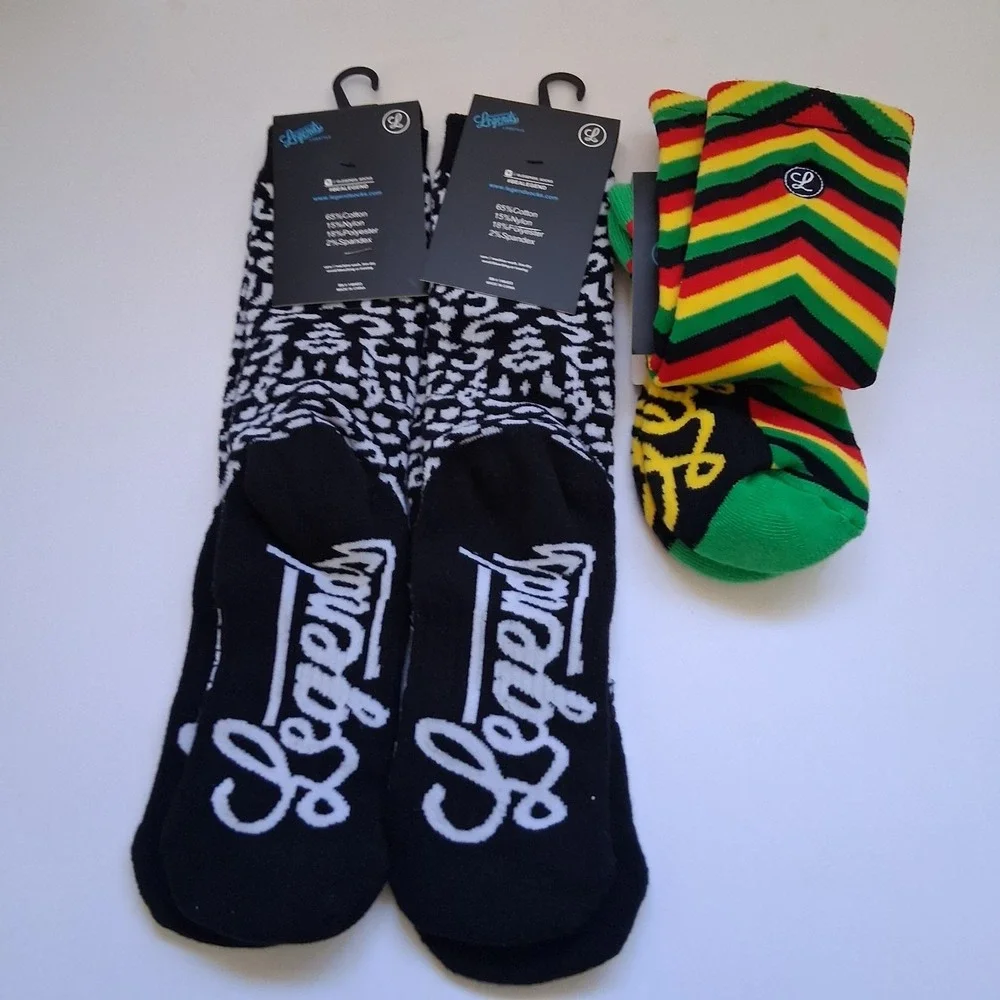 New Legends Men's Size 9 - 11 Three Pair of Mid Calf Cotton Blend Socks